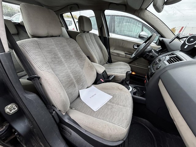 Renault megane berline 2 phase ii 1.5 dci authentique reference,2006 - afbeelding 21 van  38