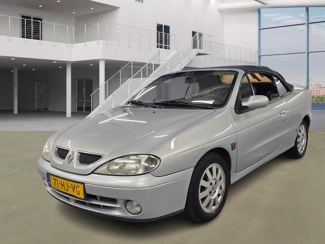 Renault mégane cabrio 1.6-16v dynamique , 71-hj-vg - afbeelding 1 van  18