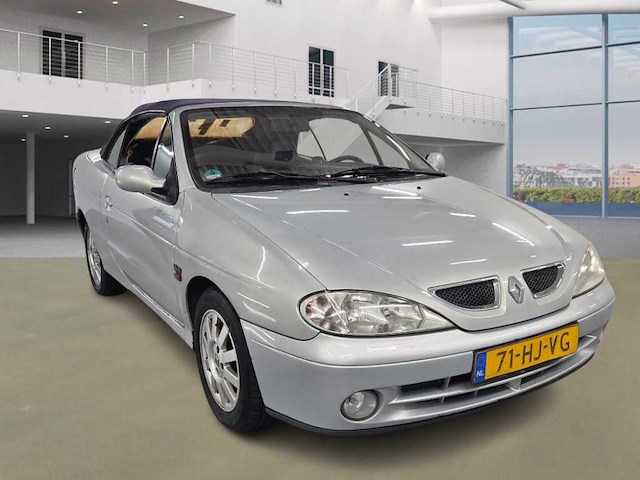 Renault mégane cabrio 1.6-16v dynamique , 71-hj-vg - afbeelding 11 van  18