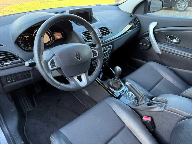 Renault mégane coupé 1.5 dci bose, pp-475-b - afbeelding 17 van  20