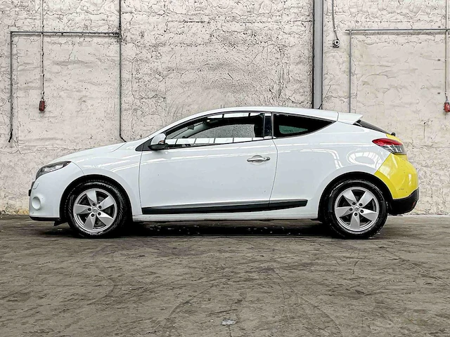 Renault mégane coupé 1.5 dci dynamique 110pk 2011, 41-pbh-1 - afbeelding 7 van  29