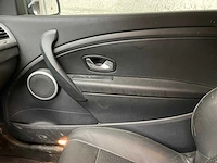 Renault mégane coupé 1.5 dci dynamique 110pk 2011, 41-pbh-1 - afbeelding 18 van  29
