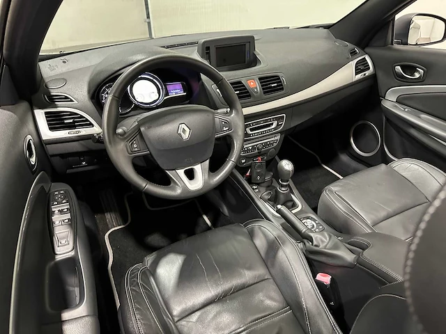 Renault mégane coupé-cabriolet 1.4 tce dynamique 58-pdj-3 - afbeelding 4 van  25