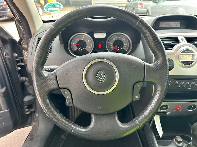 Renault mégane coupé-cabriolet 1.5 dci tech line , 01-lfz-4 - afbeelding 16 van  17