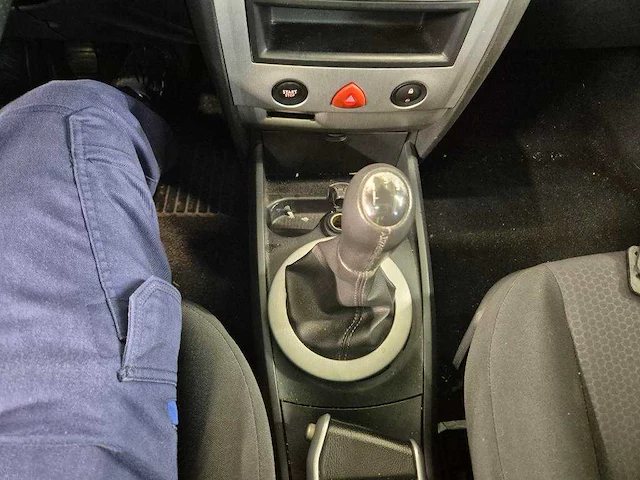 Renault mégane coupé-cabriolet 1.6-16v dynam.luxe , 53-rz-xx - afbeelding 3 van  17