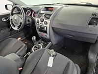 Renault mégane coupé-cabriolet 1.6-16v dynam.luxe , 53-rz-xx - afbeelding 5 van  17