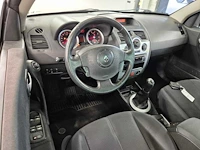 Renault mégane coupé-cabriolet 1.6-16v dynam.luxe , 53-rz-xx - afbeelding 16 van  17