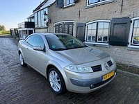 Renault mégane coupé-cabriolet 2.0 16v privilège luxe automaat, 48-rg-tp - afbeelding 6 van  23