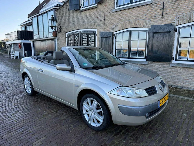 Renault mégane coupé-cabriolet 2.0 16v privilège luxe automaat, 48-rg-tp - afbeelding 12 van  23
