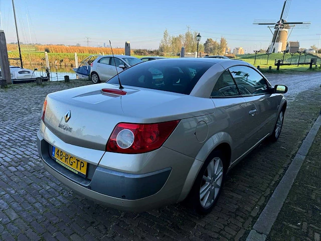 Renault mégane coupé-cabriolet 2.0 16v privilège luxe automaat, 48-rg-tp - afbeelding 22 van  23