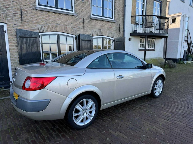 Renault mégane coupé-cabriolet 2.0 16v privilège luxe automaat, 48-rg-tp - afbeelding 23 van  23