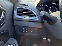 Renault megane coupe-cabriolet cc 1.5 dci gt-line edc 110 at, 2015 - afbeelding 23 van  37