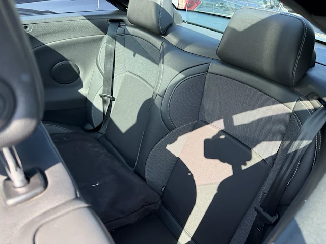 Renault megane coupe-cabriolet cc 1.5 dci gt-line edc 110 at, 2015 - afbeelding 25 van  37