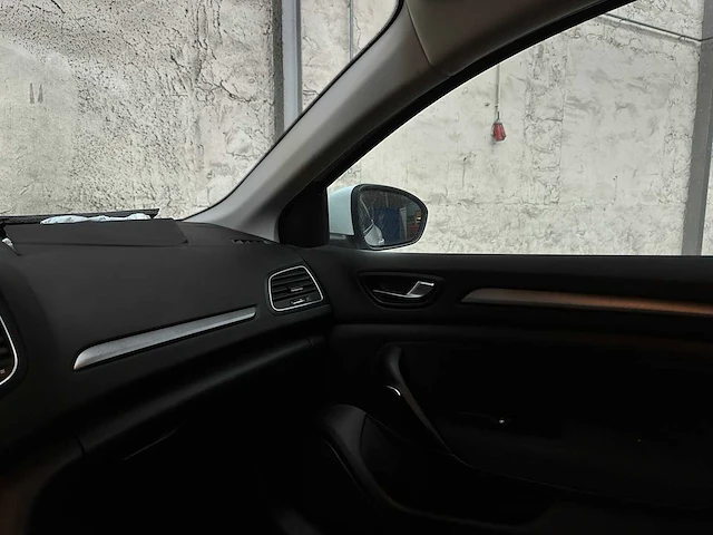 Renault mégane estate 1.0 tce zen 114pk 2022, r-036-xn - afbeelding 19 van  37