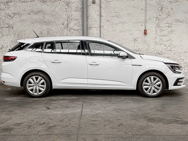 Renault mégane estate 1.0 tce zen 114pk 2022, r-036-xn - afbeelding 36 van  37