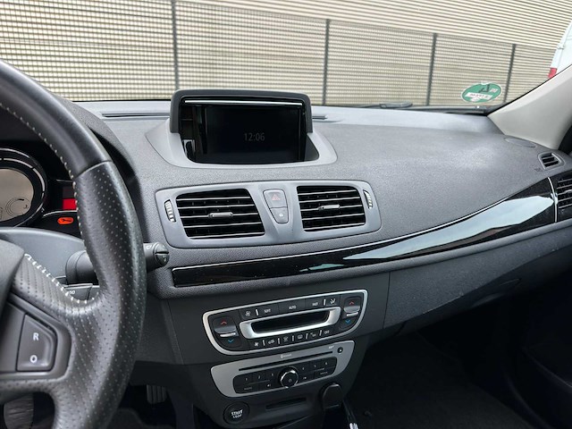 Renault mégane estate 1.2 tce bose 132pk 2014, 2-tpx-66 - afbeelding 17 van  36