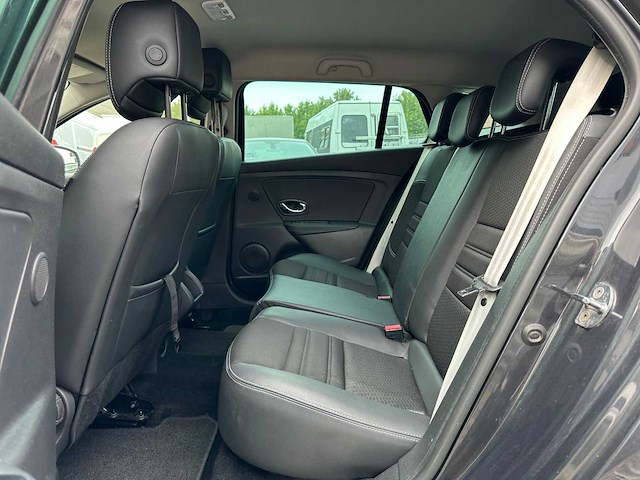 Renault mégane estate 1.2 tce bose 132pk 2014, 2-tpx-66 - afbeelding 24 van  36