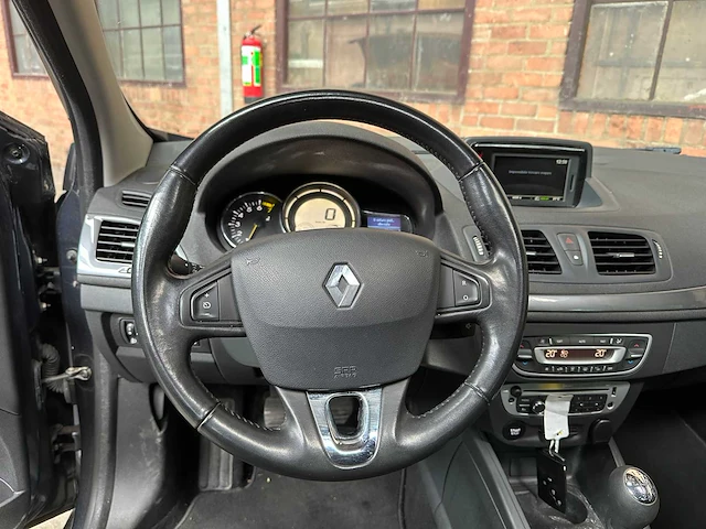Renault mégane estate 1.2 tce limited 116 2016, h-092-zx - afbeelding 10 van  41