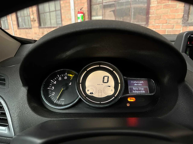 Renault mégane estate 1.2 tce limited 116 2016, h-092-zx - afbeelding 18 van  41