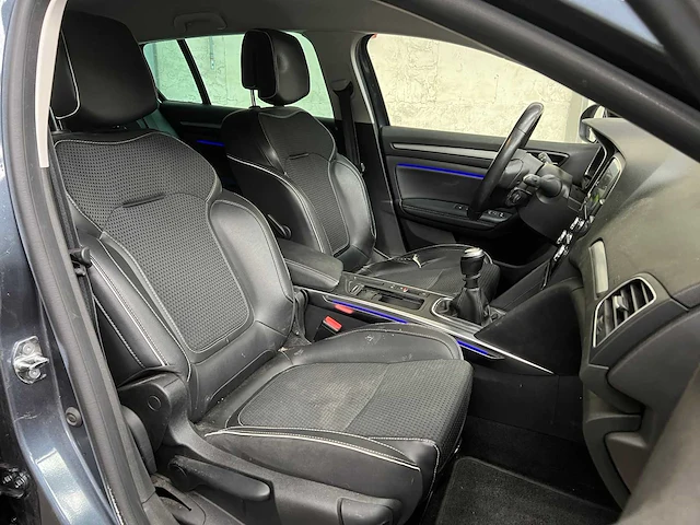 Renault mégane estate 1.3 tce bose 116pk 2020, g-241-xt - afbeelding 26 van  35