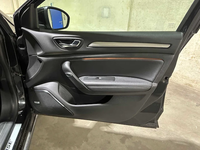 Renault mégane estate 1.3 tce bose 116pk 2020, h-206-fx - afbeelding 32 van  42