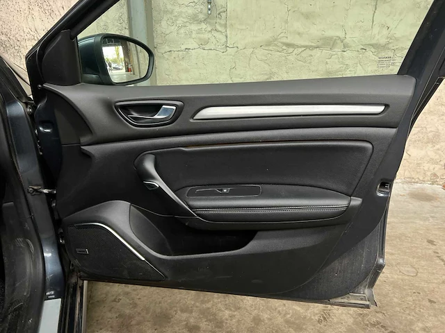 Renault mégane estate 1.3 tce bose 140pk 2020, h-226-pv - afbeelding 25 van  44