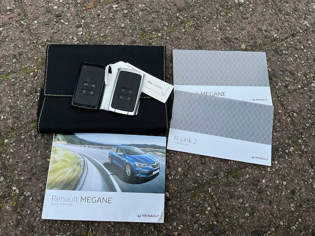 Renault mégane estate 1.3 tce bose 140pk 2020, h-226-pv - afbeelding 39 van  44