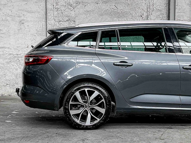 Renault mégane estate 1.3 tce bose 140pk 2020, h-226-pv - afbeelding 42 van  44