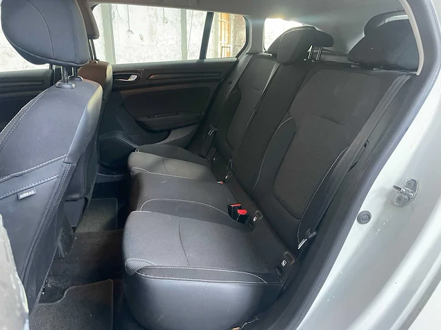 Renault mégane estate 1.3 tce life 102pk 2019, g-407-ld - afbeelding 8 van  36
