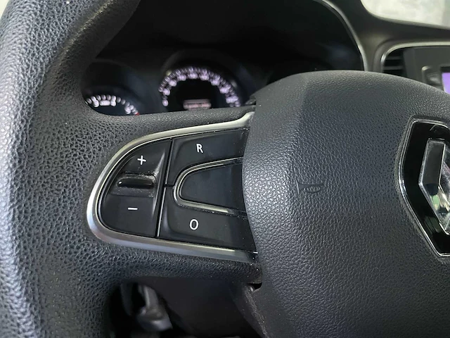 Renault mégane estate 1.3 tce life 102pk 2019, g-407-ld - afbeelding 11 van  36