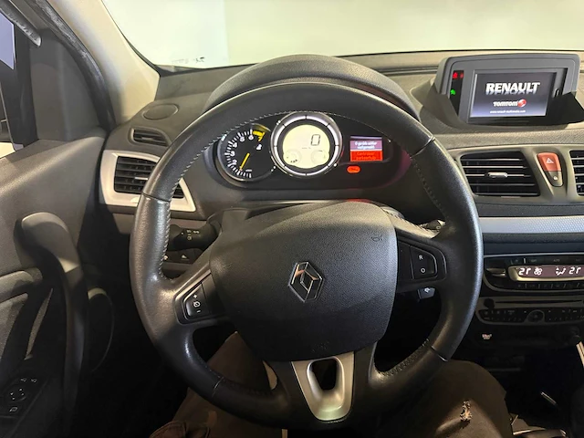 Renault mégane estate 1.4 tce dynamique, 14-jrf-3 - afbeelding 2 van  15