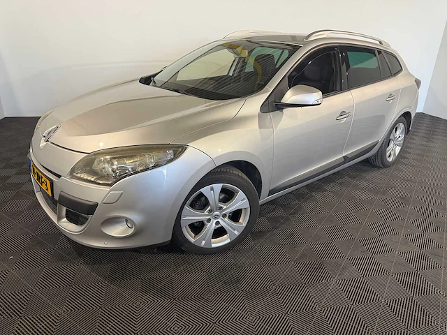 Renault mégane estate 1.4 tce dynamique, 14-jrf-3 - afbeelding 1 van  15