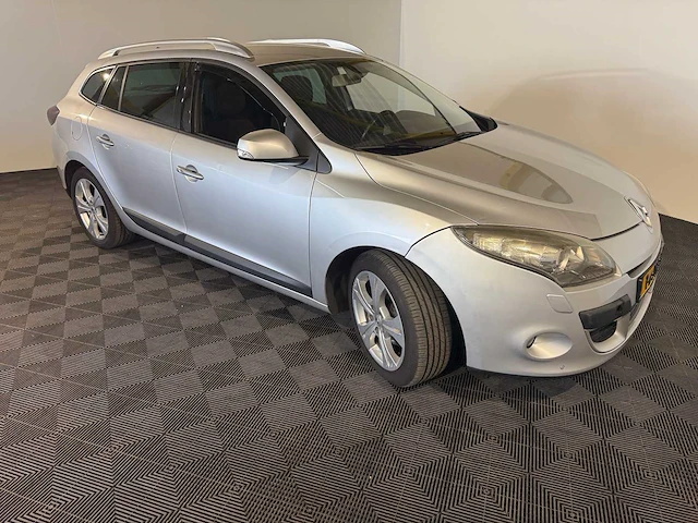 Renault mégane estate 1.4 tce dynamique, 14-jrf-3 - afbeelding 12 van  15