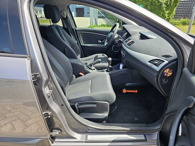 Renault mégane estate 1.4 tce dynamique, 53-ksk-3 - afbeelding 16 van  17