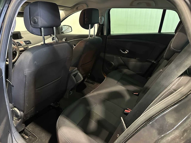 Renault mégane estate 1.4 tce dynamique 71-nlt-1 - afbeelding 2 van  24