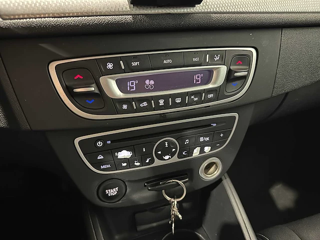 Renault mégane estate 1.4 tce dynamique 71-nlt-1 - afbeelding 10 van  24
