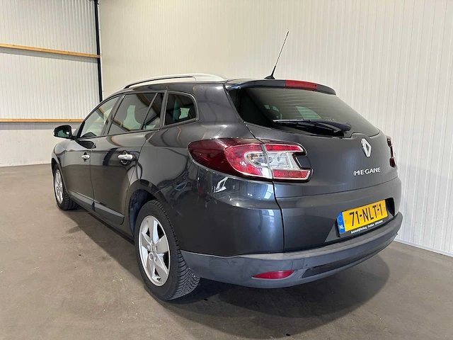 Renault mégane estate 1.4 tce dynamique 71-nlt-1 - afbeelding 18 van  24