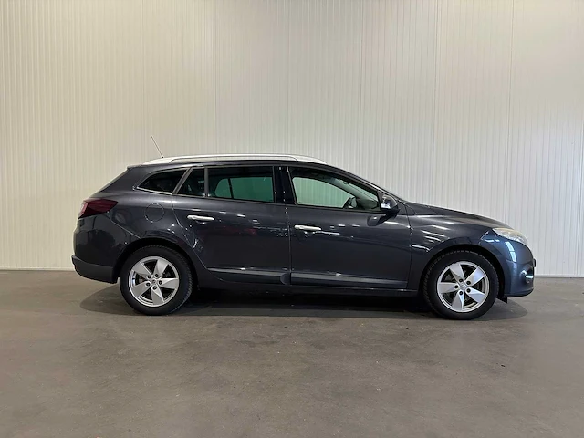 Renault mégane estate 1.4 tce dynamique 71-nlt-1 - afbeelding 21 van  24