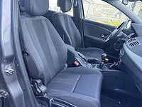 Renault mégane estate 1.4 tce dynamique car 2011 | 64-pfr-3 - afbeelding 18 van  26