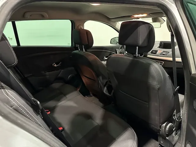 Renault mégane estate 1.5 dci dynamique 05-ksv-1 - afbeelding 4 van  22