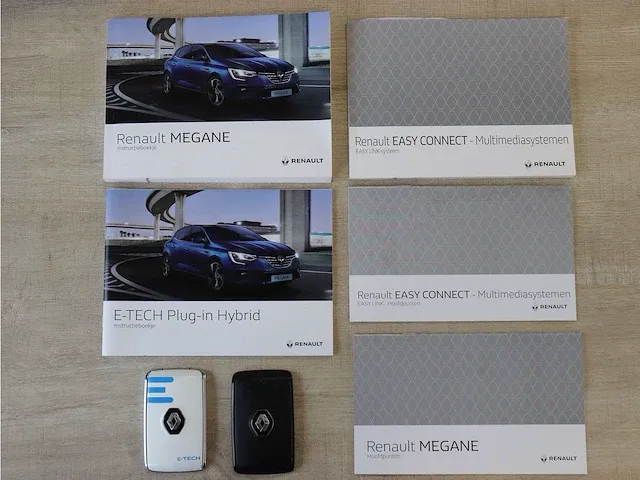Renault mégane estate 1.6 e-tech plug-in hybrid 160 business edition one | k-774-fn - afbeelding 54 van  58