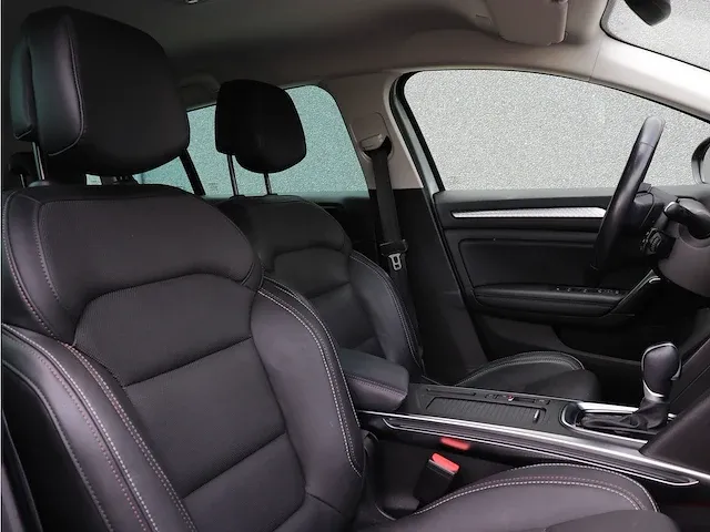 Renault mégane estate 1.6 e-tech plug-in hybrid 160 business edition one | k-774-fn - afbeelding 21 van  58