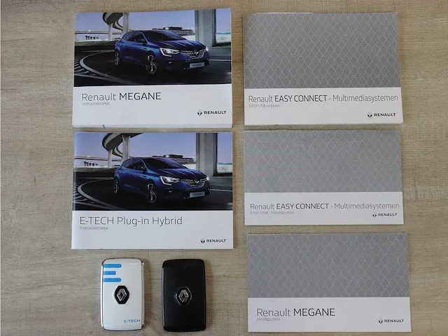Renault mégane estate 1.6 e-tech plug-in hybrid 160 business edition one | k-774-fn - afbeelding 54 van  58