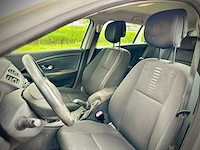 Renault megane estate 1.6 expression, 43-lll-1 - afbeelding 17 van  18
