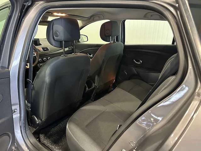 Renault mégane estate 1.6 expression zf-621-s - afbeelding 2 van  22