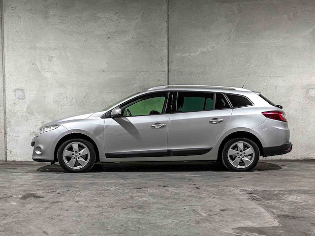 Renault mégane estate 1.9 dci dynamique 131pk 2010, 7-xnn-90 - afbeelding 7 van  40