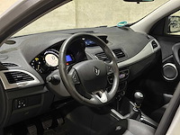 Renault mégane estate 1.9 dci dynamique 131pk 2010, 7-xnn-90 - afbeelding 9 van  40