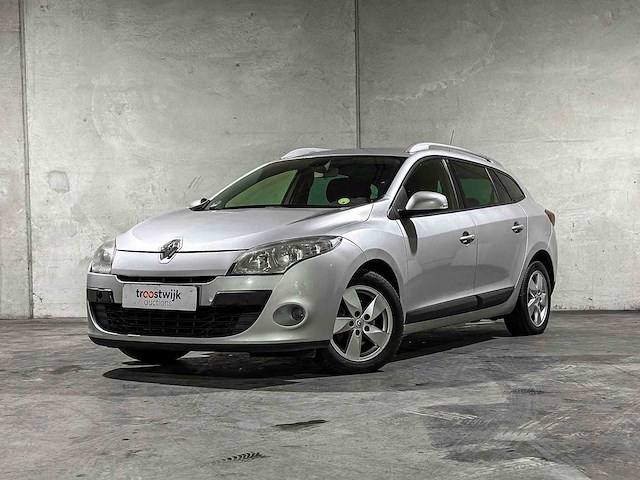 Renault mégane estate 1.9 dci dynamique 131pk 2010, 7-xnn-90 - afbeelding 1 van  40