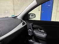 Renault mégane estate 1.9 dci dynamique 131pk 2010, 7-xnn-90 - afbeelding 21 van  40