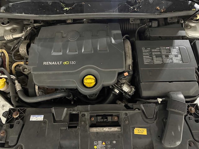 Renault mégane estate 1.9 dci dynamique 131pk 2010, 7-xnn-90 - afbeelding 33 van  40